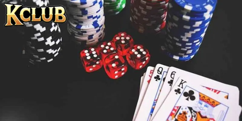 Cách chơi bài khi có 3 đôi thông chặt được gì?